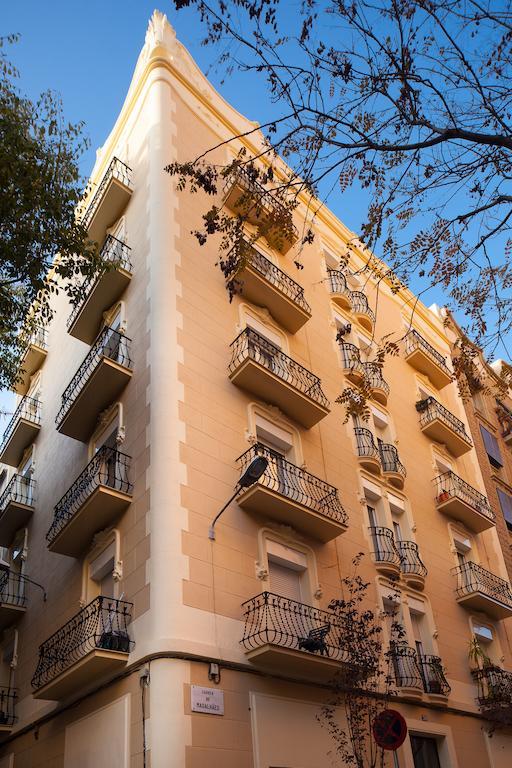 Casa Codina Apartment Barcelona Exterior photo